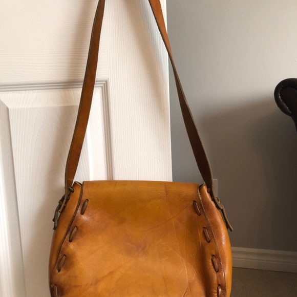 Vintage boho leather shoulder bag - Picture 2 of 11